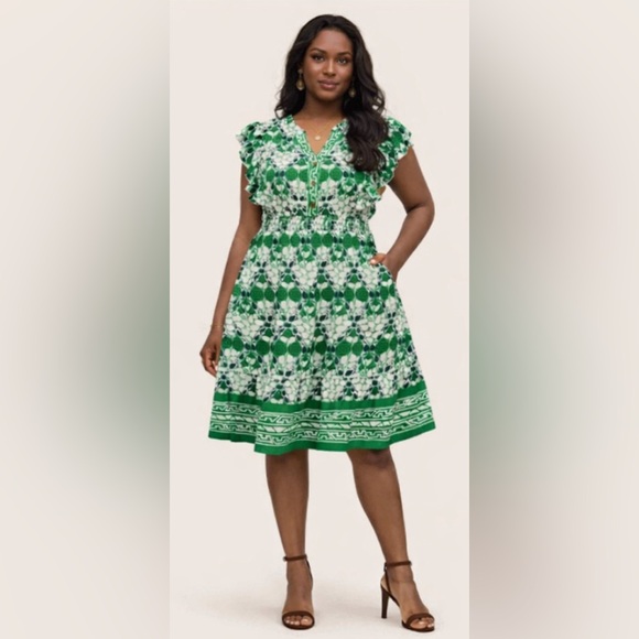 BloomChic Dresses & Skirts - BloomChic Green White  Gray Dress